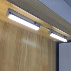 DA LIGHT 33 cm vrtljiva podpultna LED svetilka